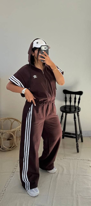 ست وست و شلوار داخل دورس2نخ کرکی adidas